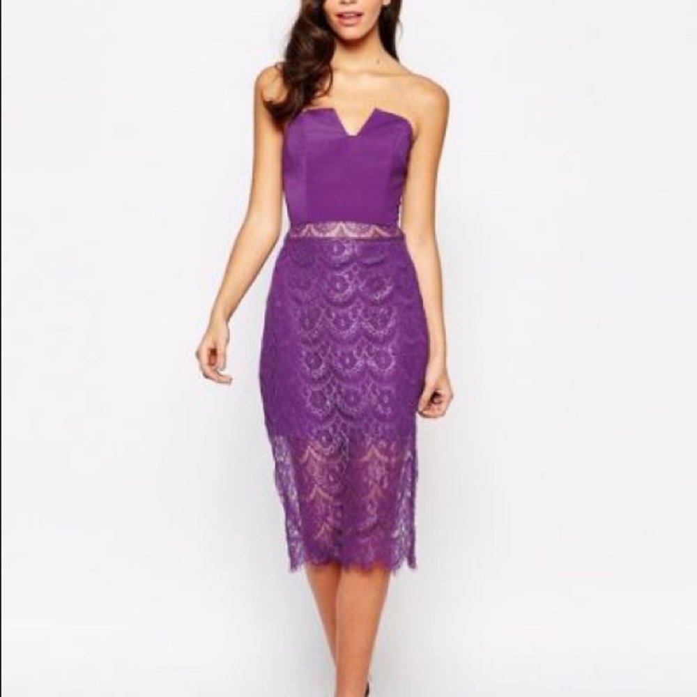 Elegant Strapless Purple Lace Dress